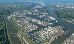 'werkelijk van de ratten besnuffeld'. Port Of Rotterdam Carbon Cut Above National Average Splash247