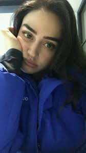 Pin By Fariha Nazneen On Esra Bilgic In 2020 Esra Bilgic Turkish Beauty Celebrities