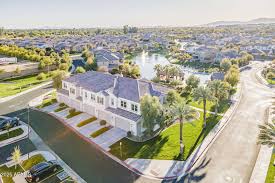 Homes for Sale Between $586486-$1172972