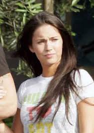 The image of her character, mikaela banes, bending over the engine bay of today, megan fox is rarely caught in public without layers and layers of makeup caked onto her face, which looks radically different than. 12 Unseen Pictures Of Megan Fox Without Makeup I Fashion Styles
