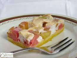 Rhabarberkuchen mit sahneguss und baiserhaube. Rhabarberkuchen Mit Baiser Daninas Kunst Werkstatt