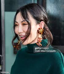 280 photos et images haute résolution de Jessica Shell