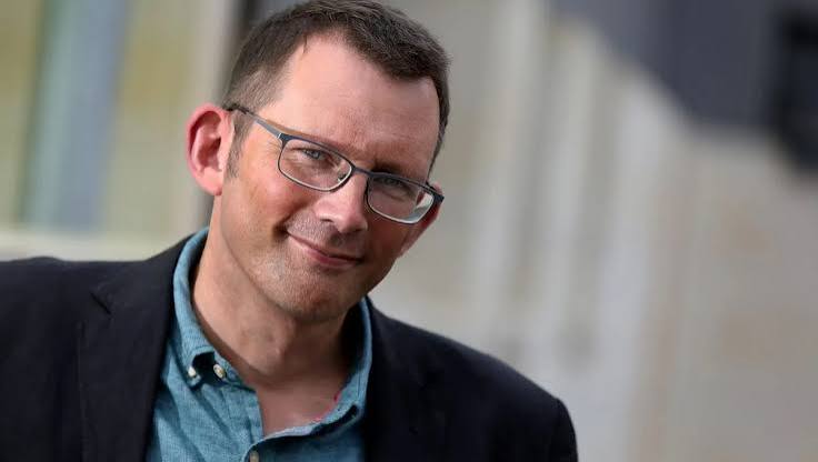 Rob Hopkins, champion des villes en transition : épisode du podcast Écologie : des voix internationales pour la planète | France Culture