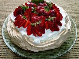 Percayalah, dalam beberapa dekad lagi, resepi pavlova versi malaysia akan menjadi satu sajian unik. Resepi Kek Puding Resepi Pavlova Pavlova Mudah Buat Dan Admin Plg Suka Strawbery Jd Buah Ni La Jd Hiasan Admin Ade Peminat Pavlova Kek Jugak X Facebook Page Resepi