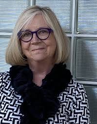 Kim Pfeffer's Instagram, Twitter & Facebook