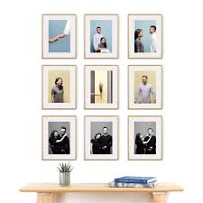 Menghadirkan dekorasi untuk rumah minimalis bisa berupa pajangan, cermin, pot tanaman, furnitur, dan tentunya bingkai foto. Frameholic Indonesia Jual Custom Frame Pigura Bingkai Foto Online