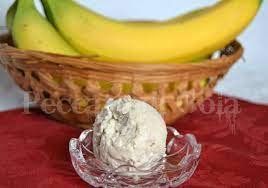 Una ricetta semplice ma gustosa e nutriente che piace a tutti quanti, perfetto per merenda o come dessert. Gelato Alla Banana Con O Senza Gelatiera Ricetta Dolce