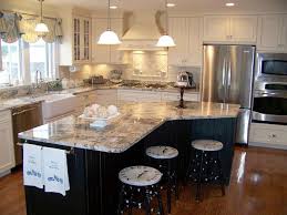 Pin By Homeaway On Kitschy Kitchens Kitchen Island Shapes Farmhouse Kitchen Remodel Kitchen Layout