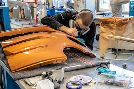 Recrutement Tôlier Automobile | Carrosserie et Peinture - Offres d'emploi