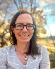 Kathleen Rust's Instagram, Twitter & Facebook