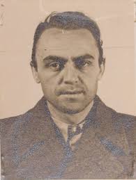 Bombing with bank notes