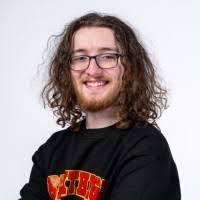 Belinda Mace's Instagram, Twitter & Facebook