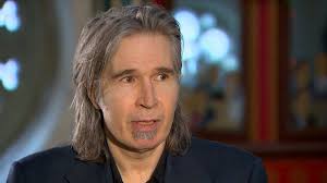 Justin Currie's Instagram, Twitter & Facebook