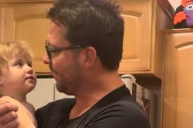 Fundraiser for April White by Kenny's Friends : Support for Kenny & family