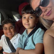 Good morning, what's a great solar company?? Any recommendations?? Thanks  in advance