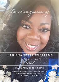 Only wearing Silver and Black tonight!!!! RN4L 🩶🖤🩶🖤# RaiderRach