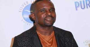 Darius McCrary accused of dislocating 2-year-old daughter's arm