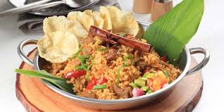 Selalu rindu suasana lebaran terutama hidangannya? Cara Membuat Nasi Kebuli Kambing Dan Daging Sapi Dengan Rice Cooker Sederhana Yang Enak Diadona Id