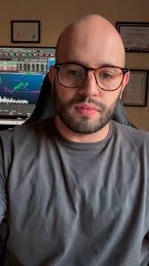 🔔 Novidade na Walura Trading! 🔔, Os primeiros Beta Traders já estão  começando a operar! 🌟 São profissionais com histórico em outras mesas  proprietárias, experiência em bancos e fundos de investimento. ...