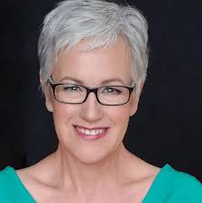 Amazon.com: War Drums of the 1800's: Warriors of the Sioux, Mandan, Arikara  & Hidatsa Nations Speak of Their Battles (Welch Dakota Papers Book 27)  eBook : Welch, Col. A.B., Cox, Everett, Rivers,