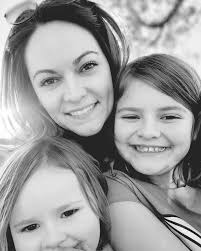 Danielle Nicole Busch (@daning06) • Instagram photos and videos