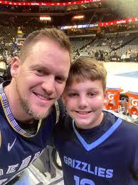 Andrew Krogman's Instagram, Twitter & Facebook