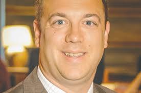 Cincinnati CEO Stapleton sang as teen with barbershop quartet