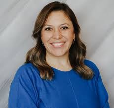 April Liles's Instagram, Twitter & Facebook