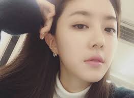 잘 키운 딸 하나 / a well grown daughter, hana chinese title: Good Daughter Hana à¸«à¸™ à¸²à¸«à¸¥ à¸ Facebook
