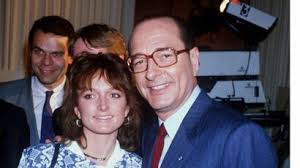 Mais qui est donc claude chirac, la plus jeune fille de jacques chirac ? Claude Chirac Ses Fetes Au Chateau De Bity Et Dans Les Boites De Nuit Parisiennes Avec D Autres Fils De Femme Actuelle Le Mag