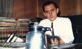 Dal Mondo - Unimatic, the romantic tale of a coffee pot