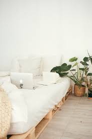 I consigli e i suggerimenti più adatti. Fai Da Te Realizzare Un Letto Con I Pallet Architettura E Design A Roma
