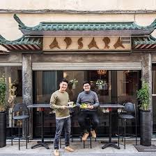 La Maison Des Hautures Location De Tourisme Nuitees Et Week End Arles Home Facebook