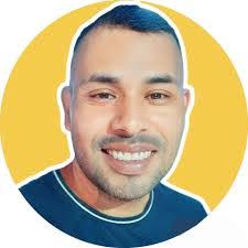 Jessenia Baez's Instagram, Twitter & Facebook