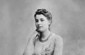 Empathy Heroes 5 People Who Changed The World By Taking Compassion To The Extreme Yes Magazine Famous People In History Urban Poverty Change The World