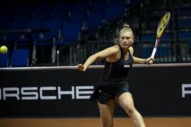 Belinda bencic at the dubai duty free tennis championships 2021, 03/09/2021 Wta Stuttgart Nastasja Schunk Unterliegt Bei Wta Debut Belinda Bencic Mytennis News