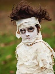 One of the most iconic characters in all of literature, he's just creepy enough to make it onto our halloween costume list. 25 Diy Halloween Costumes For Little Boys