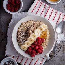 Elaine magee, mph, rd, is the recipe doctor for the webmd weight loss clinic and the author of numerous books on nutrition and health. Creamy Oatmeal Bowls With Raspberries Seeds And Honey Simply Delicious