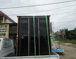 Gantungan model ini juga memiliki varian yang dapat dilipat. Lemari Kaca Partisi Dan Etalase Murah Barru ç…§ç‰‡ Facebook