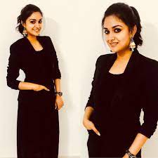 Top 10 South Indian Style Hairstyles For Round Faces Keep Me Stylish South Indian Hairstyle Indian Fashion Most Beautiful Indian Actress