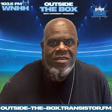 Abe Vail stood up in the middle of an alder candidate forum to ask 50 of  his Beaver Hills neighbors a question. “Show of hands,” he said: How many  people here have