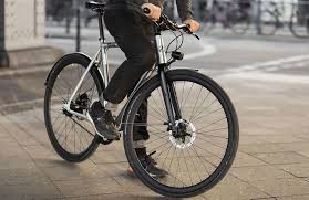 8bar Mitte Individuell Konfigurierbare Urban Bikes Auf Wunsch Auch Mit Stahlrahmen Radfahren Tourenbike Fahrrad