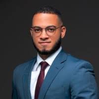 50+ perfiles de «Luis Ariel»