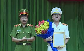 Thực đơn đám cưới toàn sơn hào hải vị. Giam Ä'á»'c Cong An Tp Hcm Ä'Æ°á»£c ThÄƒng Ham Thiáº¿u TÆ°á»›ng Thá»i Sá»± Plo