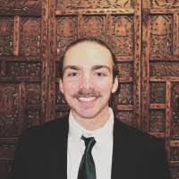 Austin Hollabaugh's Instagram, Twitter & Facebook