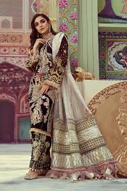 Pin On Pakistani Mehndi Dresses