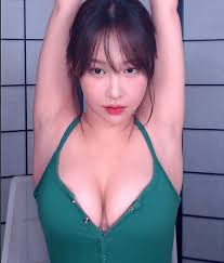 jayoung1062 | Asian Candy Model