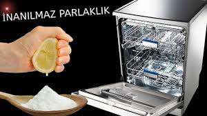 Yemeklerin lezzetini artıran limon tuzu, temizlikte de kullanılan doğal bir malzemedir. Arkadaslariniza Bunun Sirrini Sakin Soylemeyin Sizi Farkli Kilacak Bulasik Makinesi Temizligi Youtube