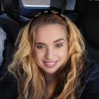 Lily Pickett's Instagram, Twitter & Facebook