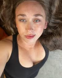 Ella Kaye's Instagram, Twitter & Facebook